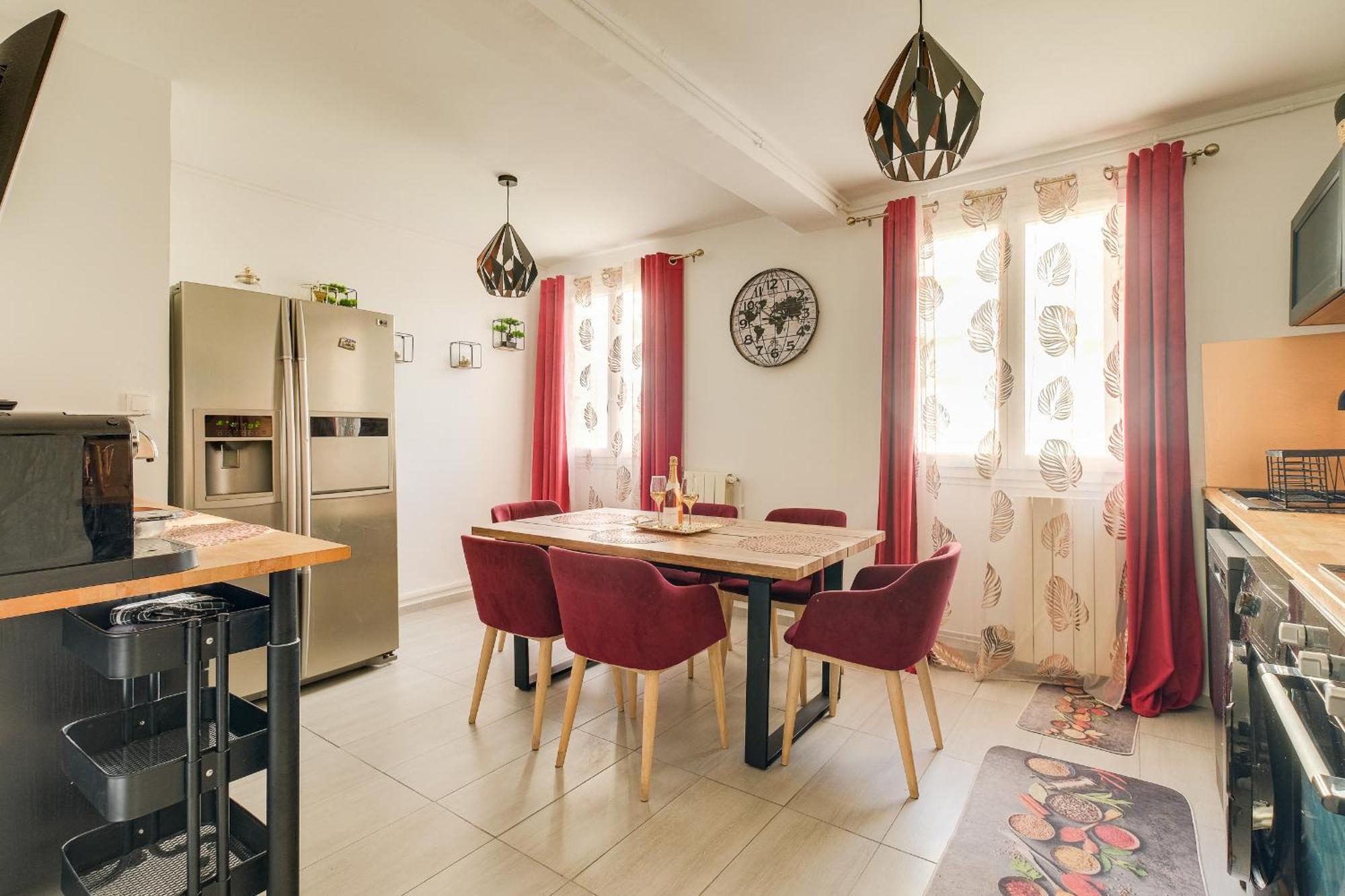 L'Ombrelle Marseillaise Apartamento Marselha Exterior foto